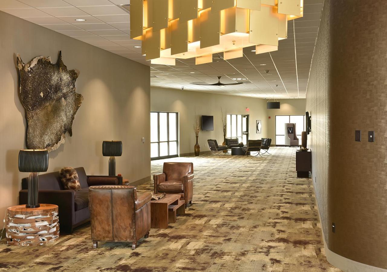 Stoney Creek Hotel Tulsa - Броукън Ароу Екстериор снимка