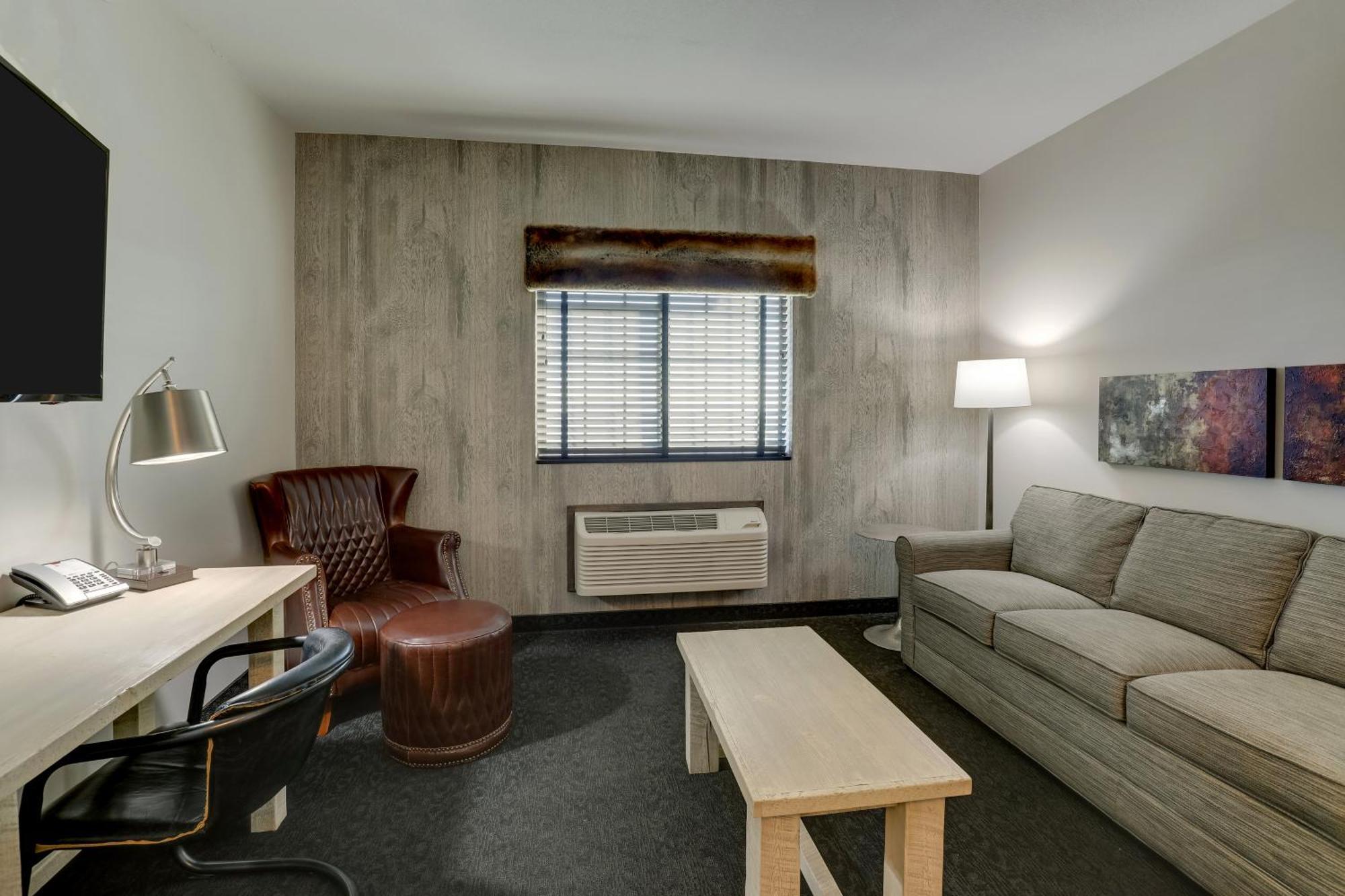 Stoney Creek Hotel Tulsa - Броукън Ароу Екстериор снимка