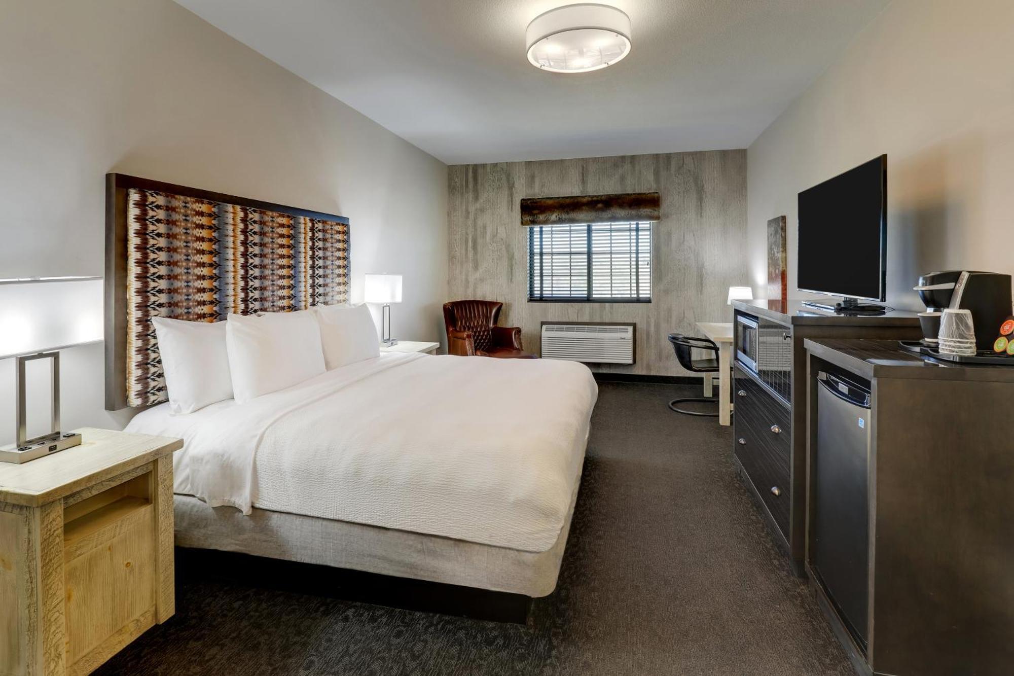 Stoney Creek Hotel Tulsa - Броукън Ароу Екстериор снимка